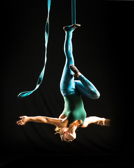 Photo of Acrobat