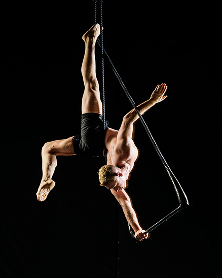 Photo of Acrobat