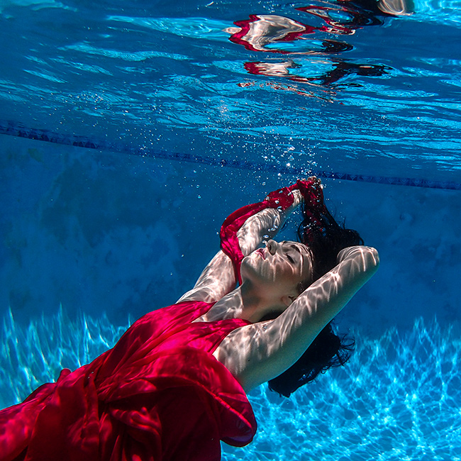 Best photo of underwater dancers