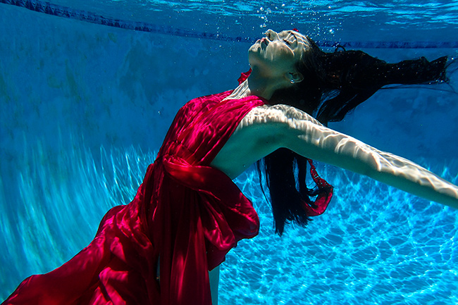 Best photo of underwater dancers