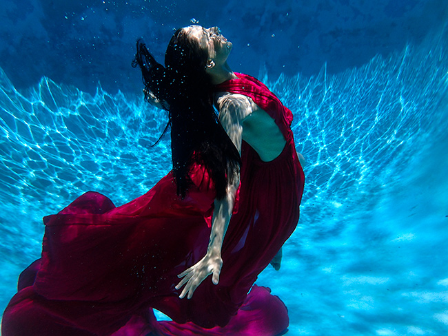 Best photo of underwater dancers