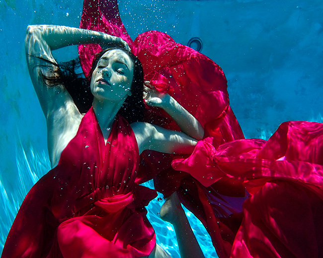 Best photo of underwater dancers