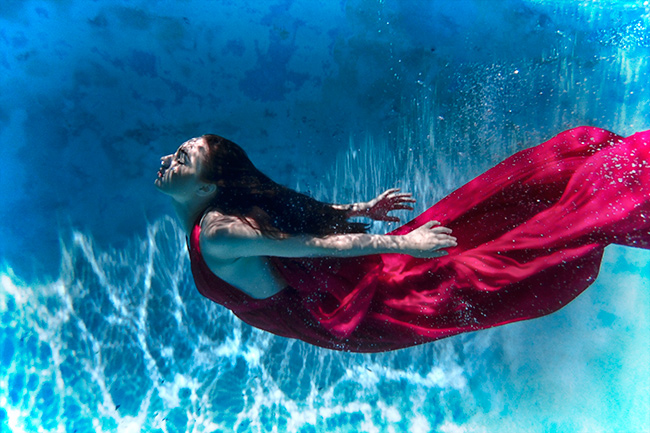 Best photo of underwater dancers