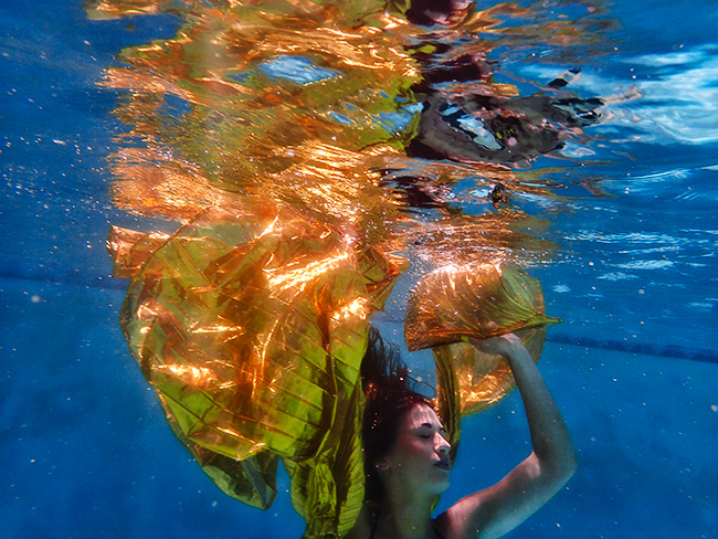 Best photo of underwater dancers