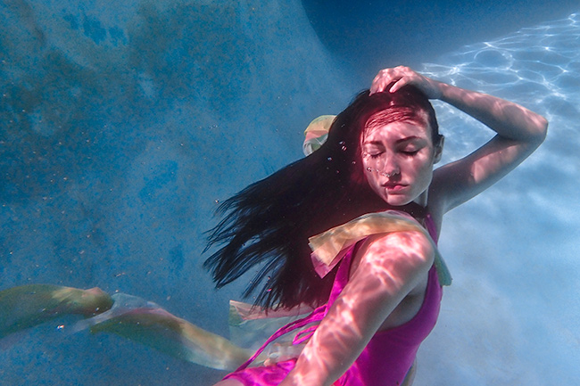 Best photo of underwater dancers