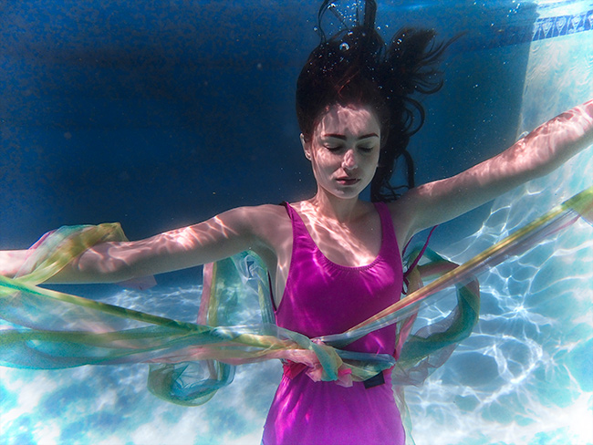 Best photo of underwater dancers